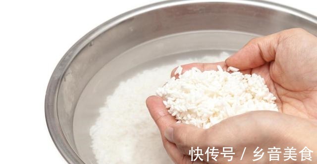 淘米水洗碗|淘米水家家都有，但是你知道它的妙用吗！