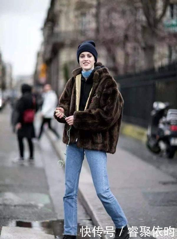 颜色|秋冬不论是搭裙子还是穿裤子,一定要牢记“上下法则”!很时髦