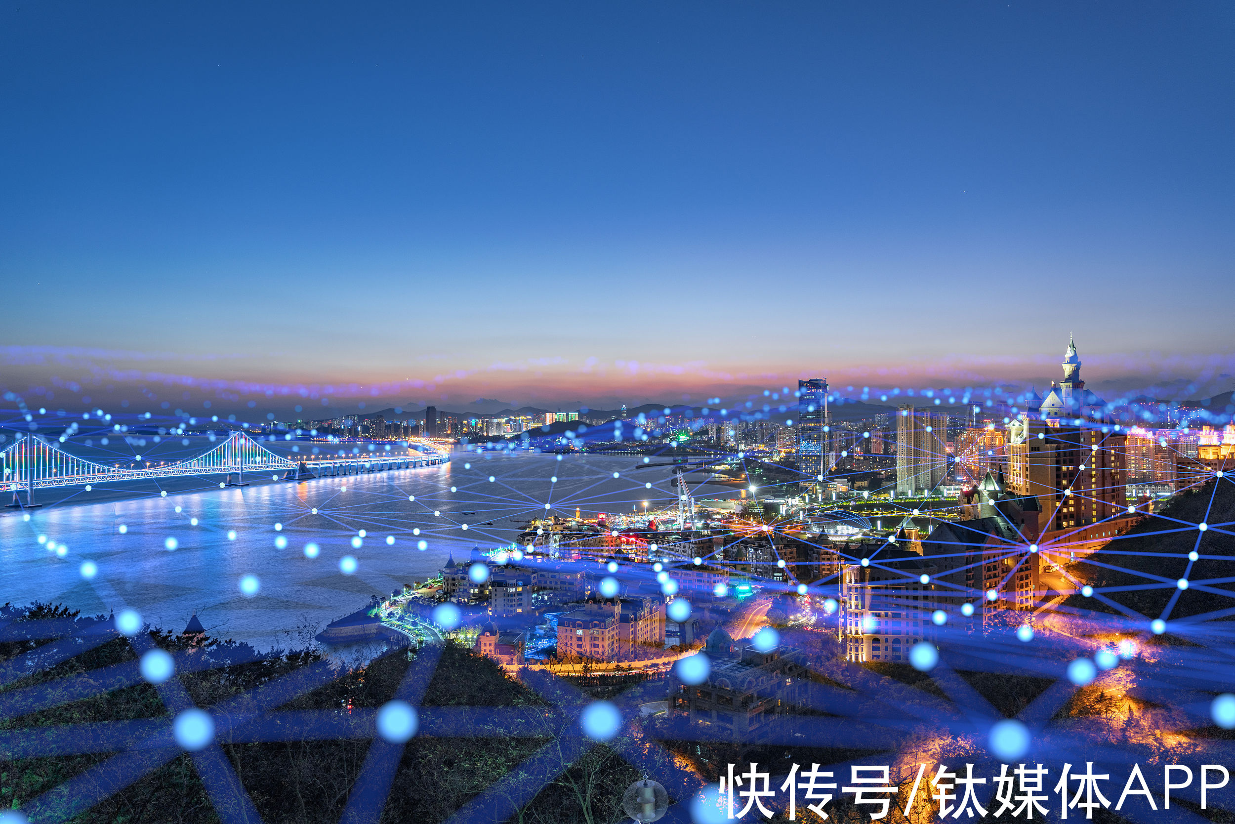平台互联互通，到底要「通」什么？