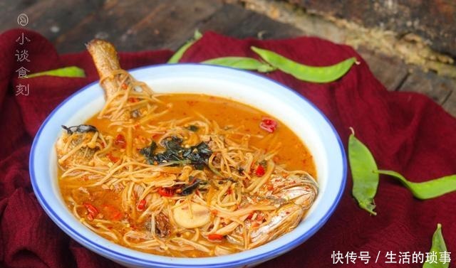 它是“植物黄金”,野外遇到别手软,抓一把煮鱼,比料酒都管用