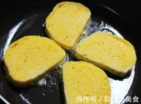 馒头还可以这样吃放入煎锅过一遍,出来香酥可口,快试试吧!