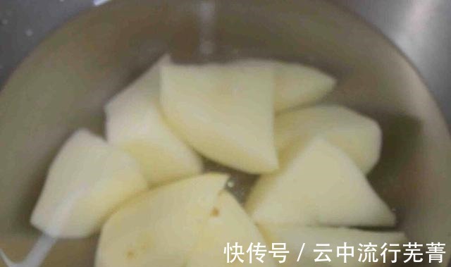 高汤|为何日本人做高汤有它就行，肉都不放试过才知，原来又鲜又便宜！