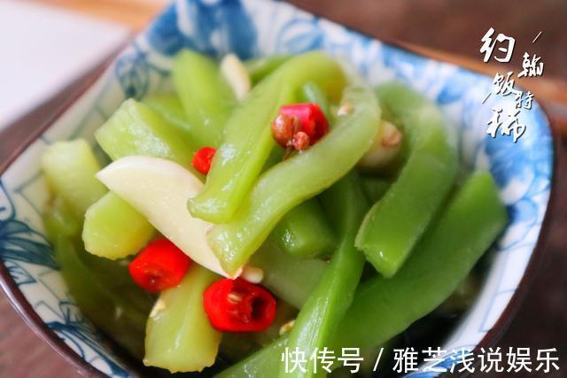 腌黄瓜|夏天，吃黄瓜苦瓜不如吃它，2元一斤，切成条简单一拌，清脆爽口