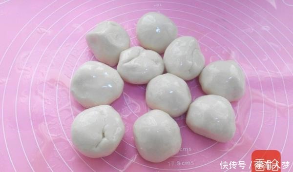 奶奶拿手的“香酥牛肉饼”,吃了10年没吃腻,香到没朋友