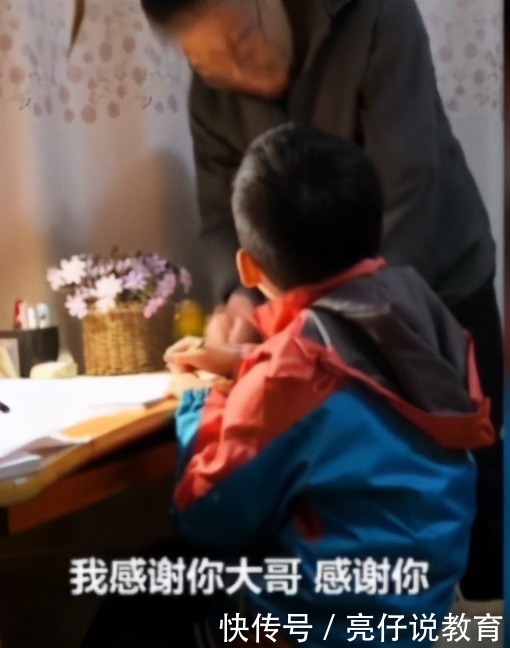 孩子脑子很笨？总是学不进东西，也许问题出在这