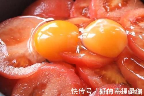长条|西红柿加2个鸡蛋,这样做连吃一周都不腻,无油无水,好吃又健康