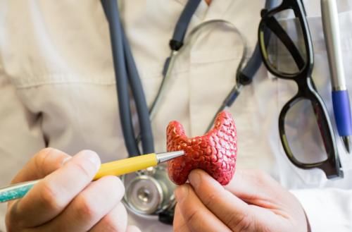 怒斥|夫妻双双确诊甲状腺结节，医生怒斥：吃饭用的这种东西，赶快扔掉