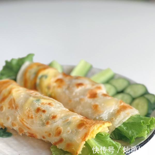 早餐|早餐鸡蛋灌饼怎样做才好吃?学会之后小孩再也不挑食了