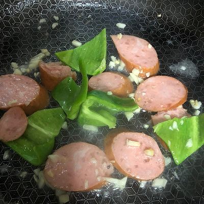 火腿|青椒火腿土豆粉