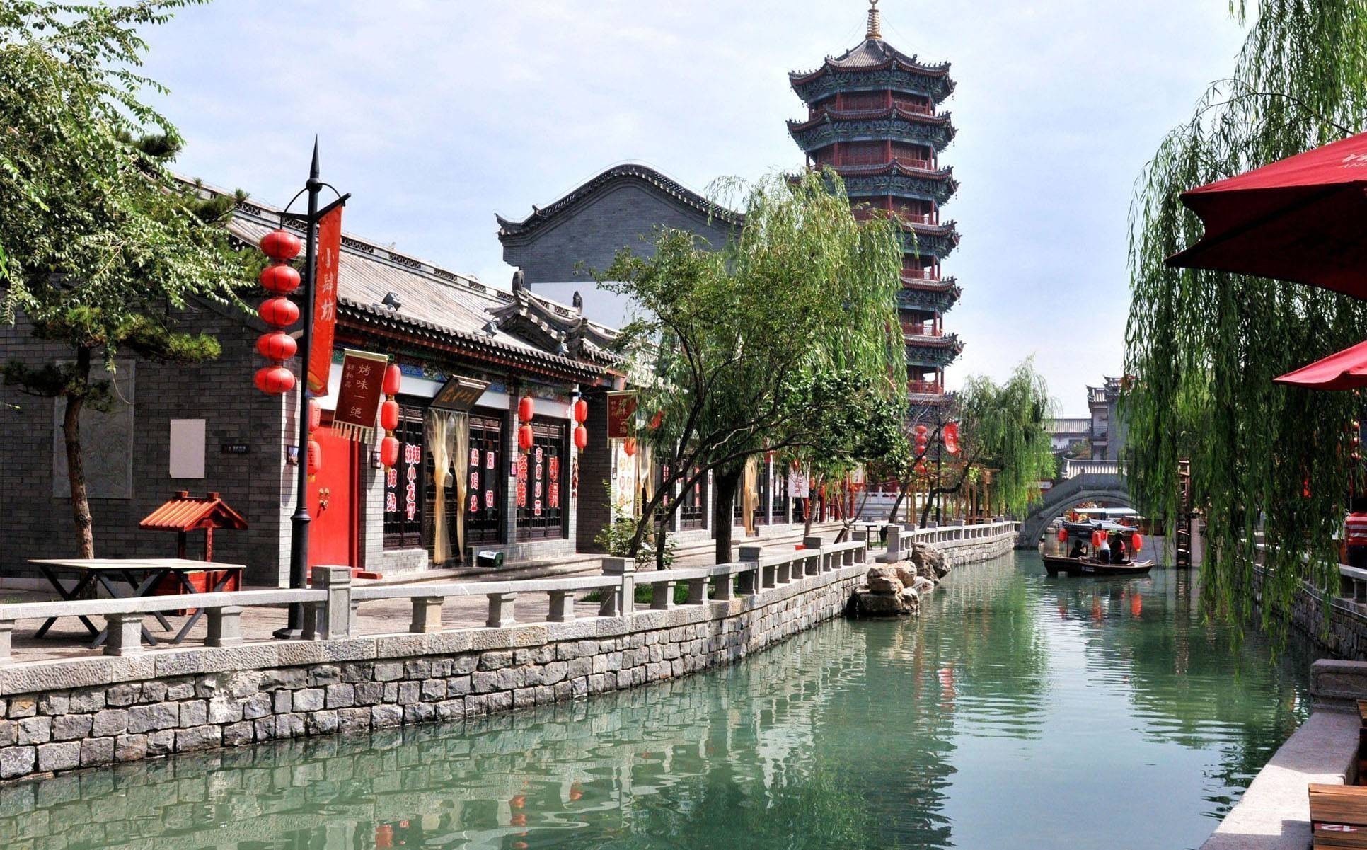 西方人!为啥包括瑞典人在内的西方人,都不喜欢中国人?英国青年做了分析