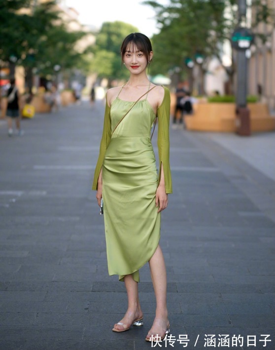 素人|素人如何逆袭为女神?学会以下街拍穿搭,分分钟提高回头率!