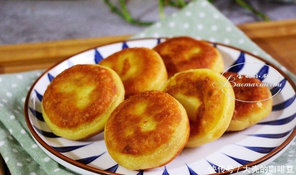 宝妈|用牛奶和苹果做饼，当早餐太赞了，大人孩子喜欢，网友：聪明做法