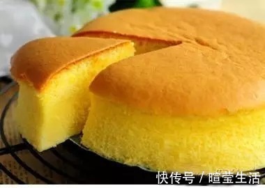 用电饭锅做蛋糕原来这么简单！保存好，做给家人吃！