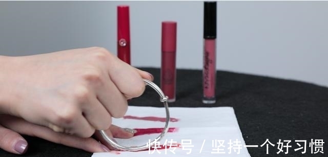 姑娘|你天天用的口红安全吗?姑娘教你用它轻松分辨,让你放心涂口红