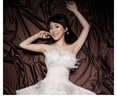 台球|台球女神潘晓婷最早写真集!风格大胆更性感!年轻漂亮身材好