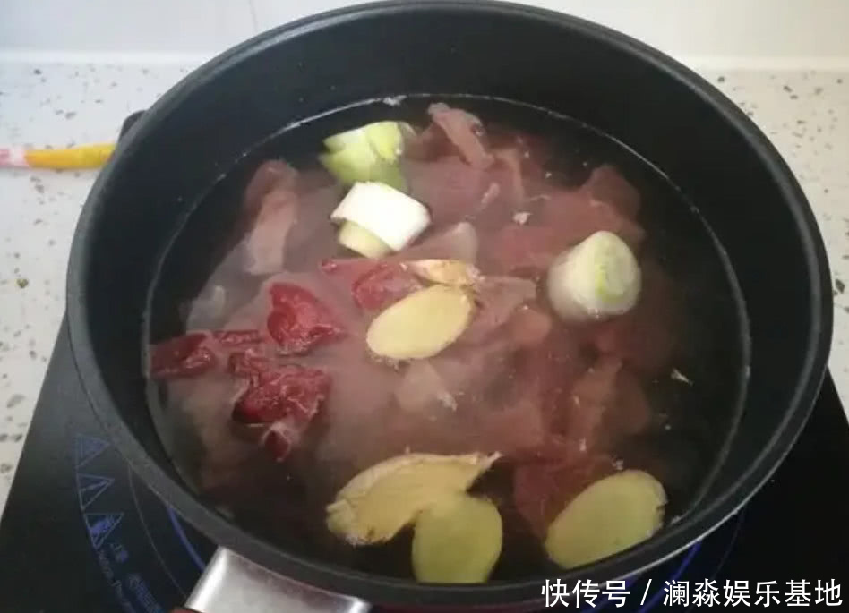 学学|在家炖牛肉时,放点“它”比高压锅炖出来的还软烂,不懂快学学吧