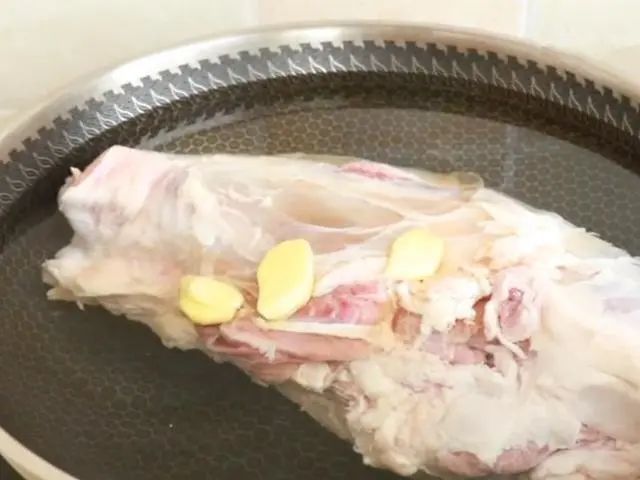 酱牛肉,3泡3酱才是最正宗的做法,酱香浓郁,学会过年用得上