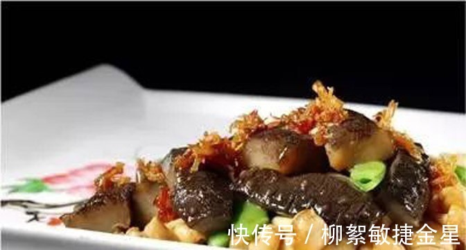 美食推荐蒜蓉蒸籽乌、炒锅生啫鲍鱼鸡、香草酱焗牛肝菌制作方法!