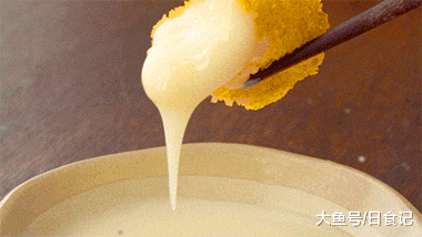出门下饺子,不如在家炸鲜奶