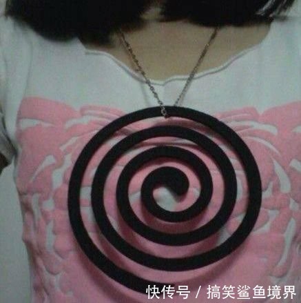 |搞笑GIF图:姑娘一看就是非常无聊