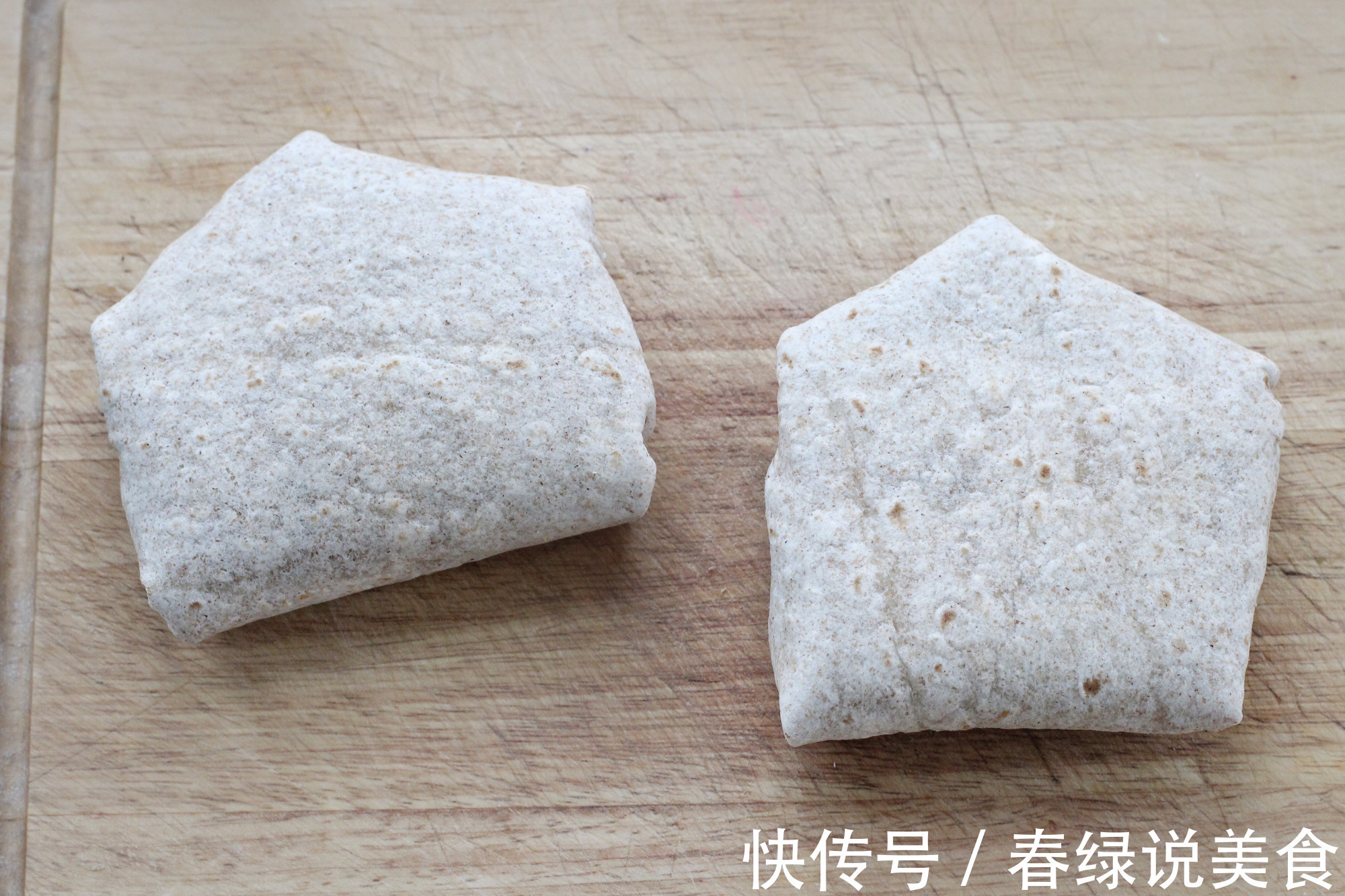 连吃一周也不腻的早餐饼，有虾有蛋营养均衡，简单快手十分钟上桌