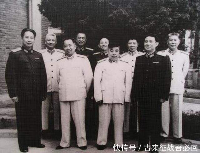 故里|刘亚楼逝后魂归故里,混血爱妻至今健在,后代子女现状如何?