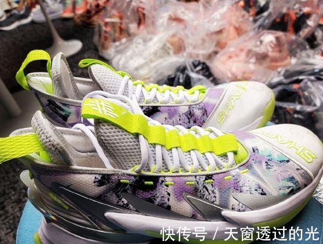 篮球鞋 特步携手少林寺推出“少林”系列篮球鞋!打造篮球鞋中的扫地僧!