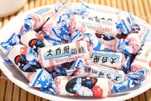 棒棒糖|全球最好吃的“糖果”大盘点,俄罗斯紫皮糖上榜,中国的8成人都吃过