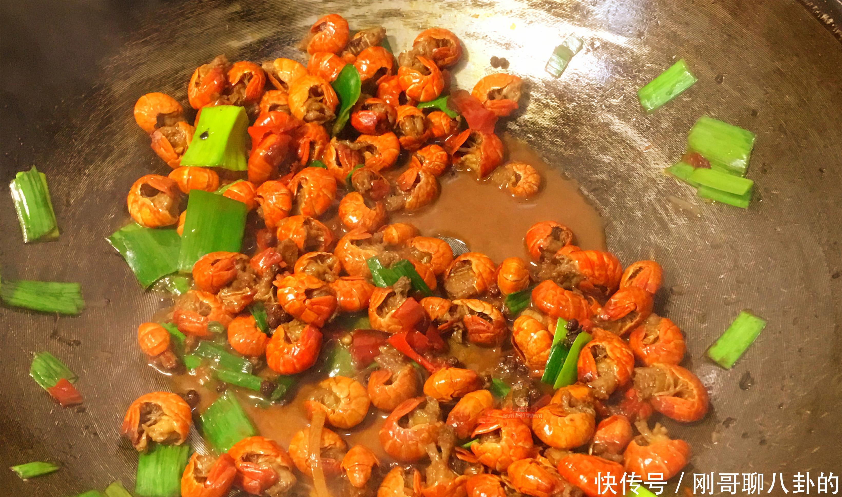 龙虾|秘制龙虾尾,手把手教你做,一口一个不吐壳,吃着那叫一个爽