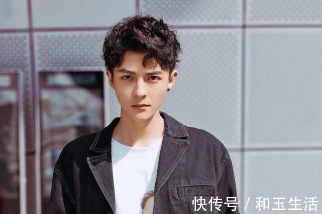 洋气|男生长头发有哪些好看的发型,这几款都不错,更加清爽帅气