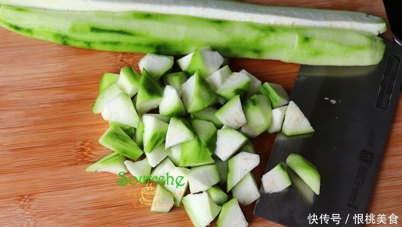 夏天要多吃此瓜,清热解暑,加猪肝炒一炒,脆甜鲜美营养高!