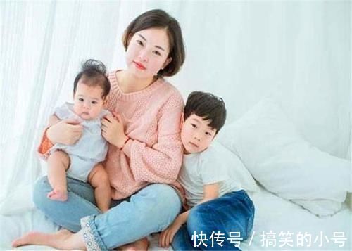 女人|专家提议开放3胎,你会生吗?网友:养娃太贵,2胎也养不起!