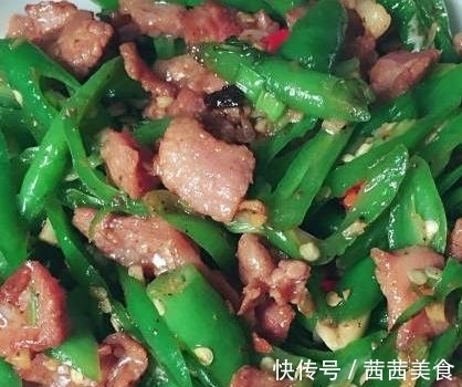 饭菜|尖椒炒鸡蛋,香死了,好吃开胃,秒变家常下饭菜