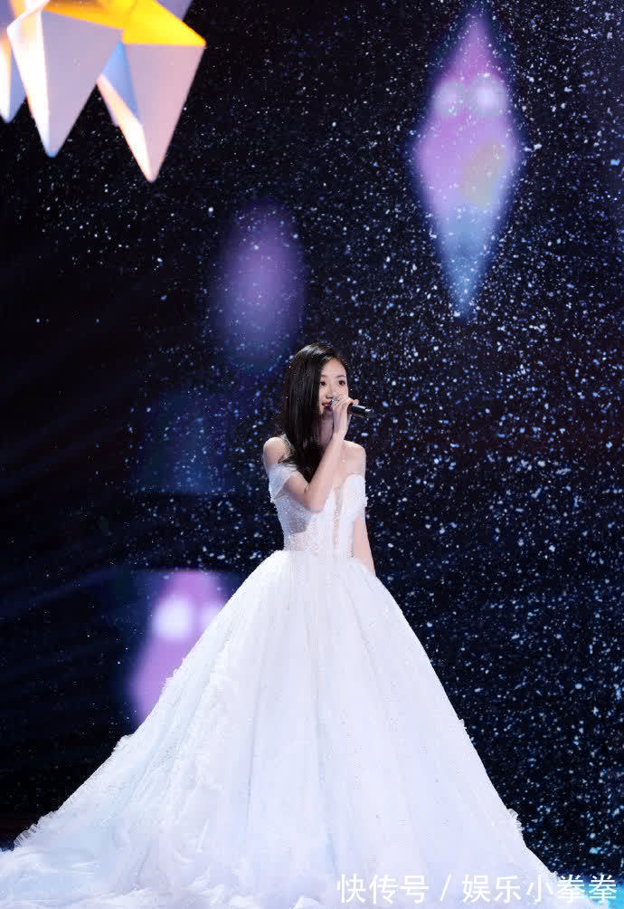 伍珂玥|《2021中國好聲音》總決賽，擊敗王靖雯，伍珂玥強勢奪冠！