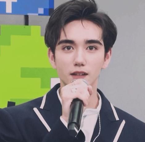 選秀|為緩解收視壓力，《青3》終于放出大招，邀請同為選秀出身的頂流回歸