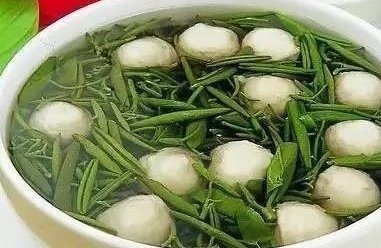 补血护肤|女性到了中年，多食4种食物，补气养血，补血护肤，促进子宫排毒