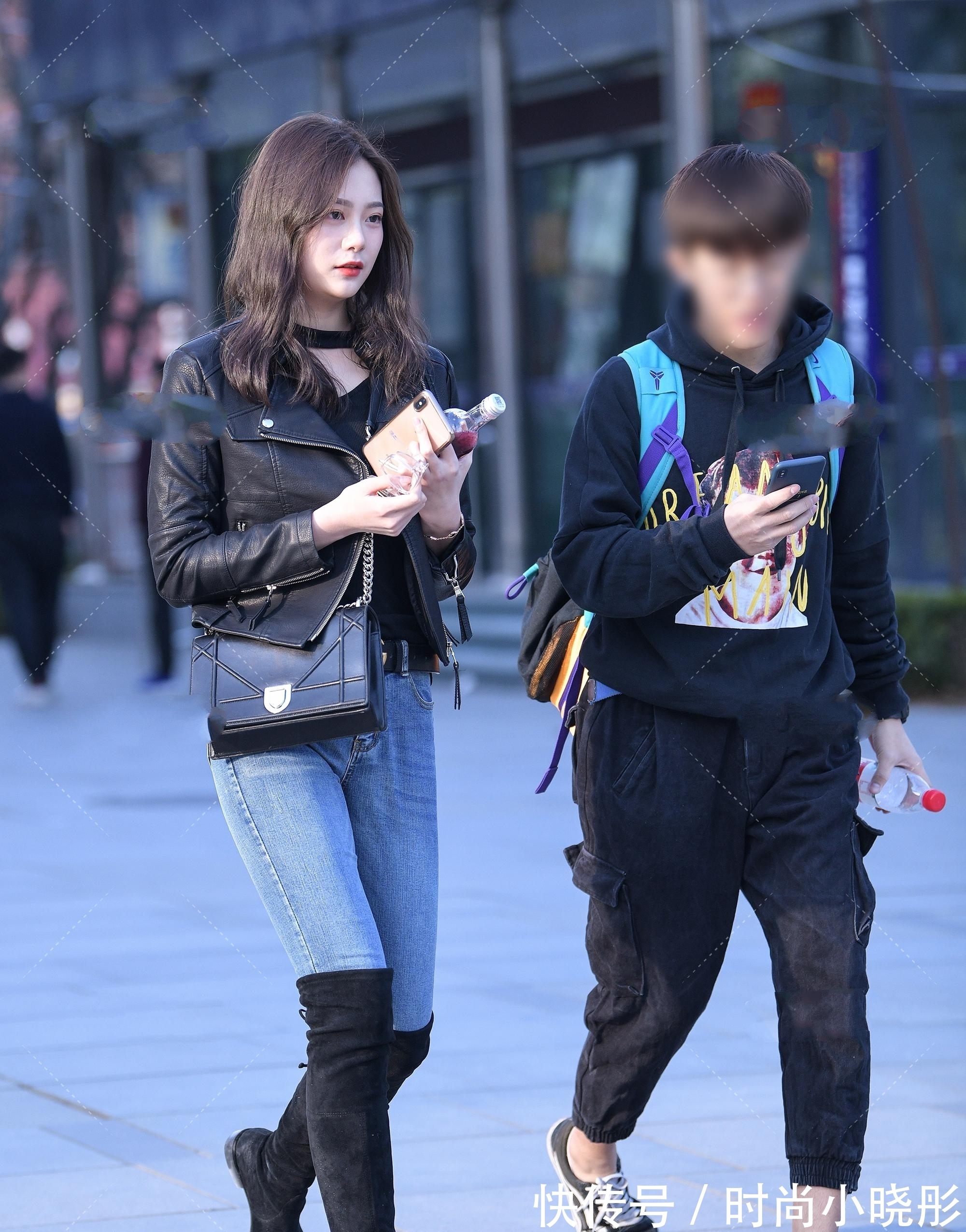 穿搭 一身温柔的气息穿搭上黑色外套,显得很霸气