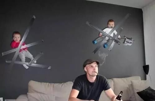 妈妈|“慌张爸爸”走红,醒来后摸脚丫、探鼻息,宝妈调侃娃还活着呢