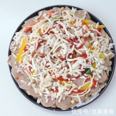 面包粒|#丘比三明治#烤爆汁肠仔玉米芝士层层三明治