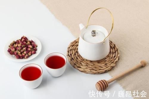 泡茶时要不要先洗茶?什么茶不用洗?洗茶真能洗掉脏东西吗?
