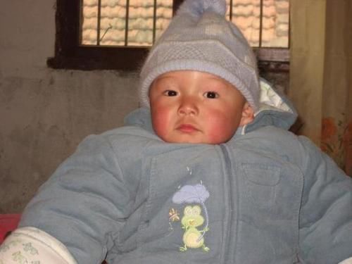 医生|医生:宝宝不满2岁,3种辅食不要碰,容易伤脾胃、发育慢