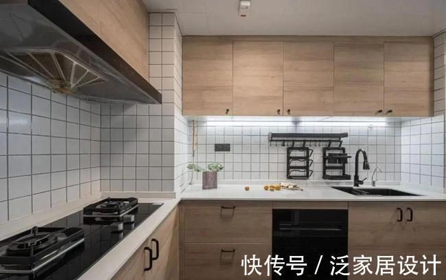 橱柜门|新家入住不到2个月,发现12个厨房致命错误,气的饭都吃不下!