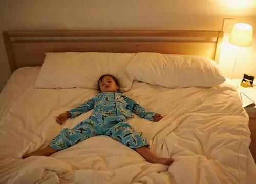 长时间|腿脚抽筋可不是缺钙那么简单，还可能跟这几个因素有关！