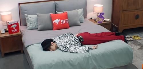  极恐|浪姐成团首秀，周震南细思极恐，杨洋成为前车之鉴，徐峥也慌了