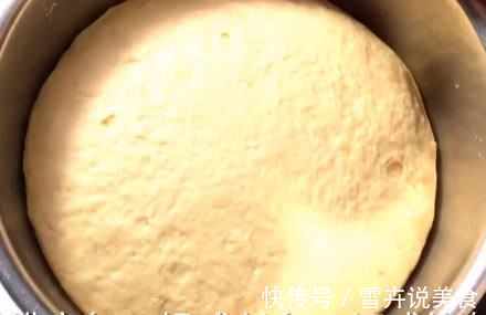 别再被骗了,发面不用再放酵母粉,加点它,10分钟发面开满盆