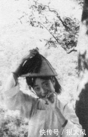 简直|清朝老照片不全是丑的,也有各种白富美高富帅,第三位简直惊艳