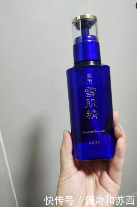 化妆水|“四大神水”真那么神SK2维稳,流金水颜值高,雪肌精含酒精