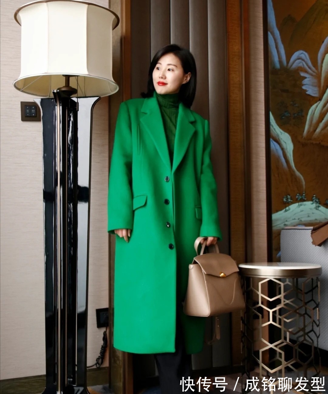 短靴 四五十岁的女人别再追求少女感!这几种搭配方法,成熟大气又减龄