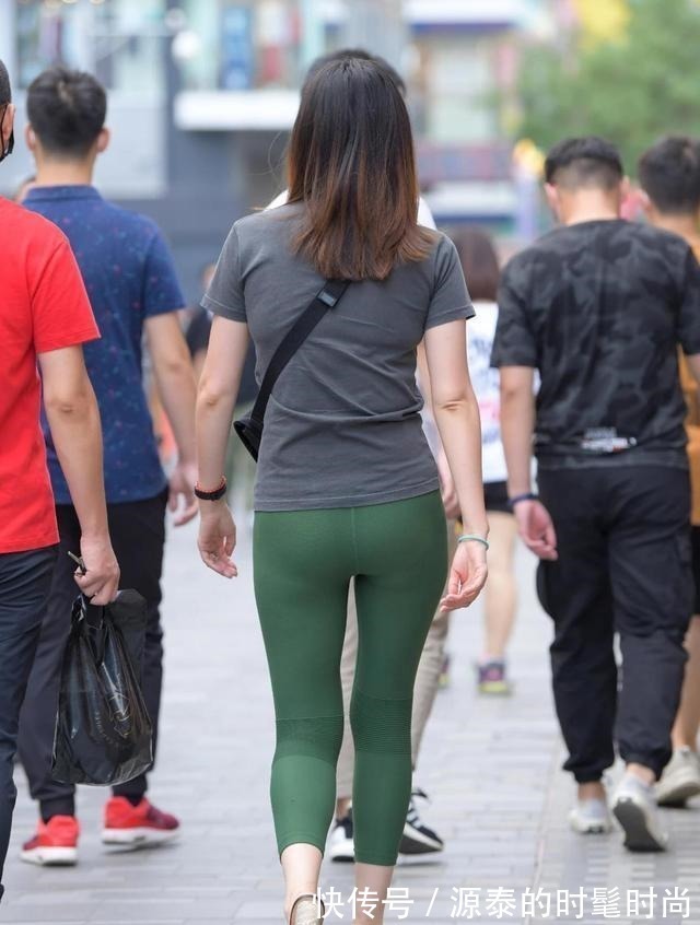 小蛮腰 时尚有型的瑜伽裤更具潮流时尚感,靓丽舒适又耐看,帅气十足!