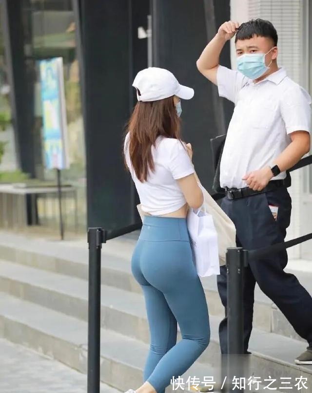 身材 瑜伽裤既美又显身材,用心搭配才不会平庸,洒脱时尚!